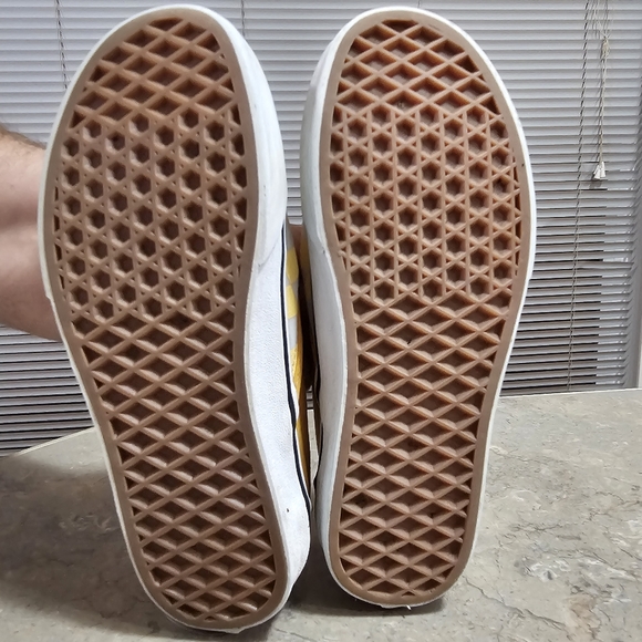 Vans Classic VN0A5JMHF3X Men's Yellow White Checkerboard Skate Shoes Sz 4/5.5 - Picture 9 of 9